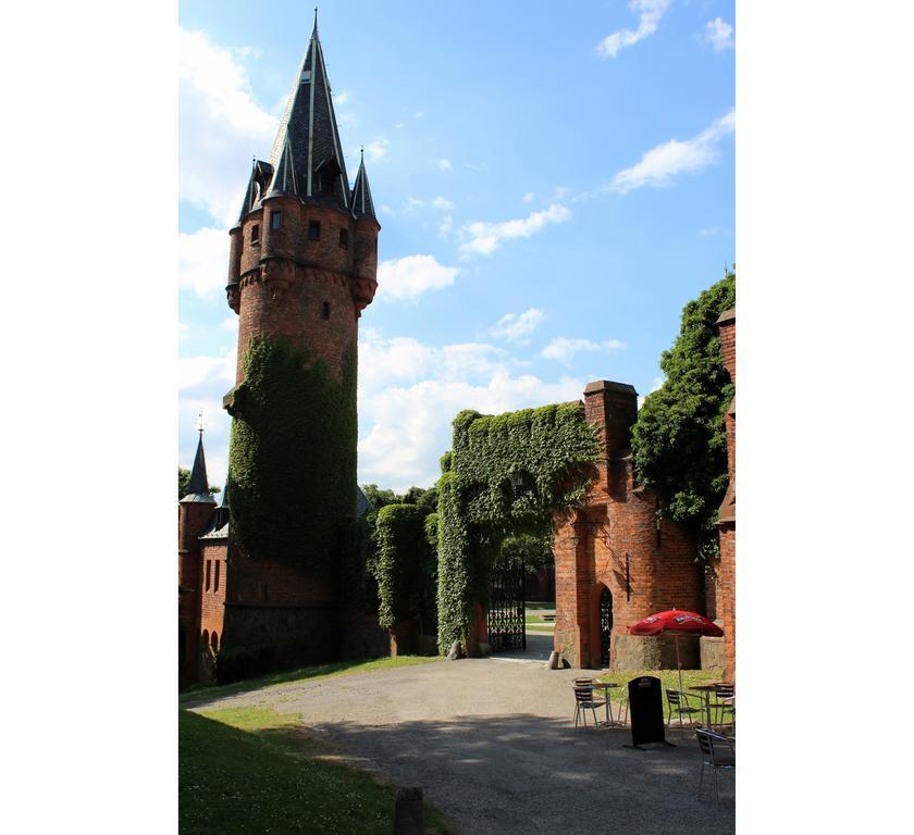 Hotel Sonata Hradec nad Moravici Exteriör bild