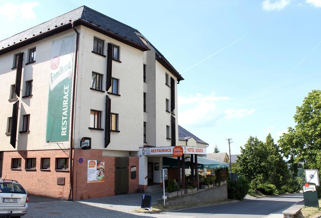 Hotel Sonata Hradec nad Moravici Exteriör bild