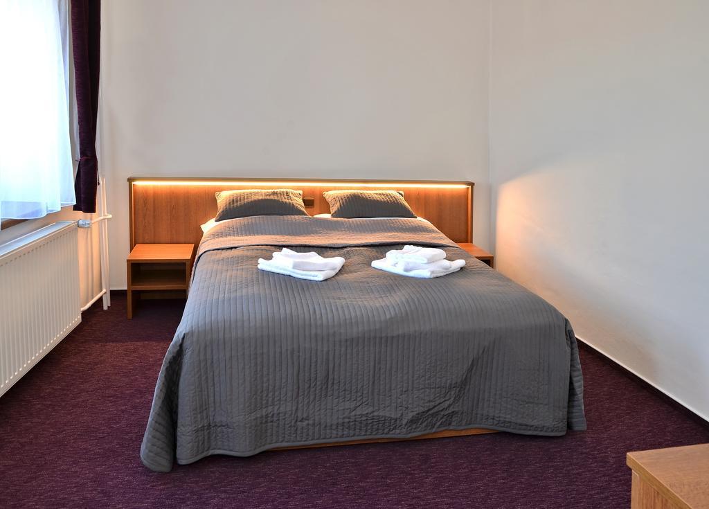 Hotel Sonata Hradec nad Moravici Exteriör bild