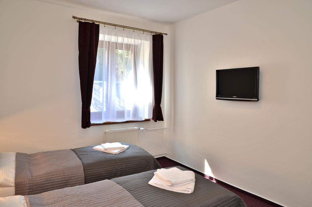 Hotel Sonata Hradec nad Moravici Exteriör bild