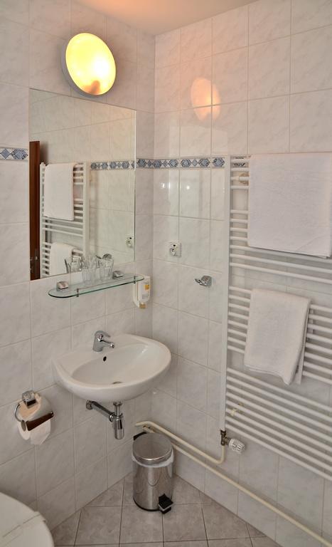 Hotel Sonata Hradec nad Moravici Exteriör bild